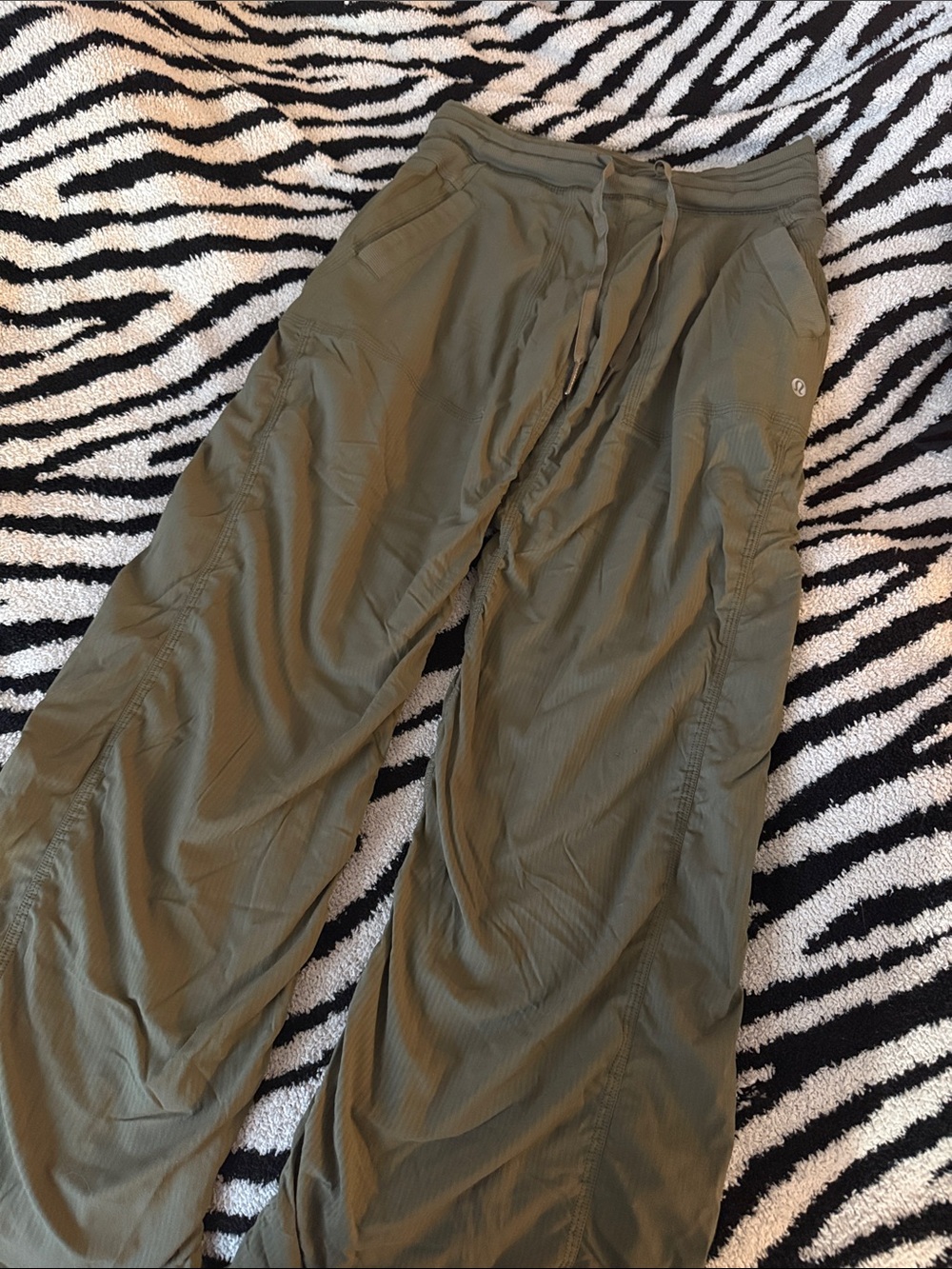 Lululemon studio pants size 2